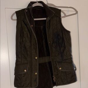 Barbour Quilted Black Women's Vest - US 6 - Some Discoloration